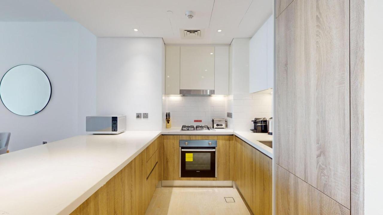 Liv Residences - Spacious Two Bedroom Apartment *